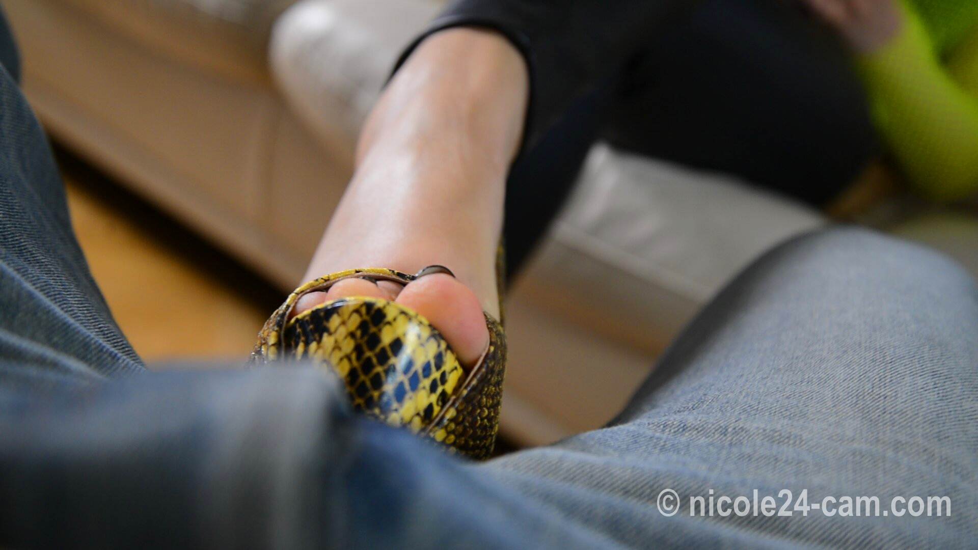 Footjob mit Nicole24